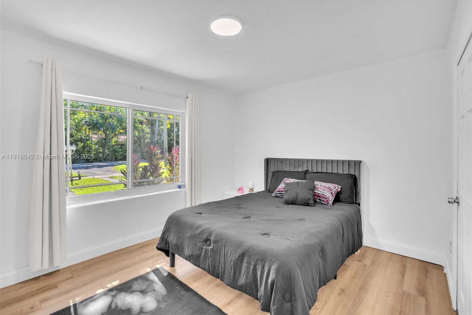 Small Image of 1285 NORTH EAST 103RD ST, Miami Shores Number 24