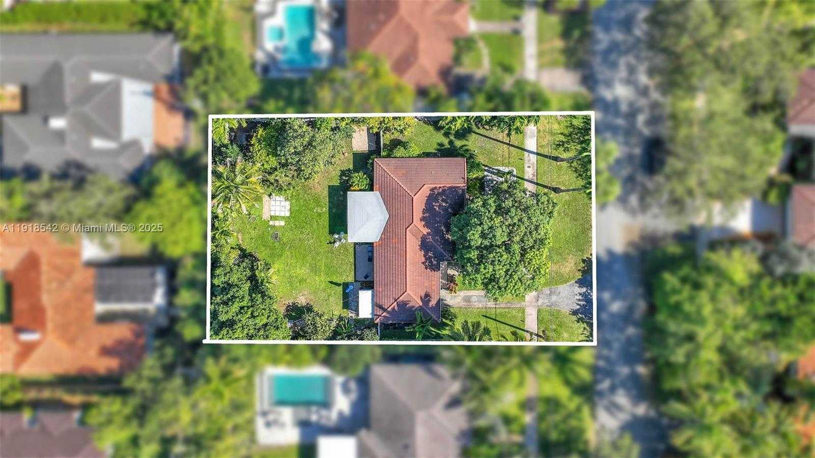 Small Image of 1285 NORTH EAST 103RD ST, Miami Shores Number 3