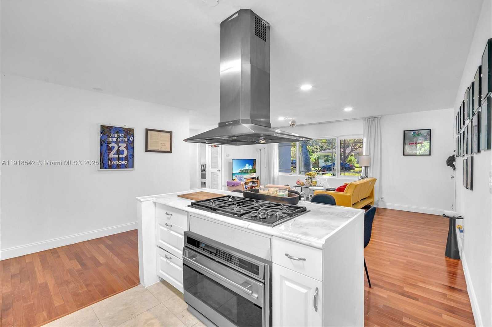 Small Image of 1285 NORTH EAST 103RD ST, Miami Shores Number 5