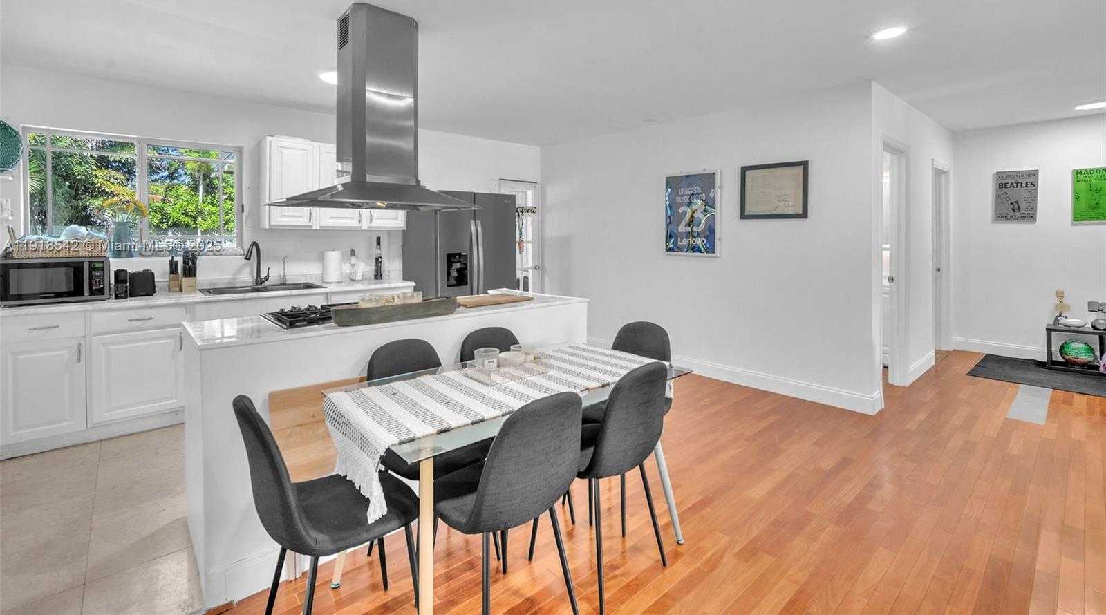 Small Image of 1285 NORTH EAST 103RD ST, Miami Shores Number 6