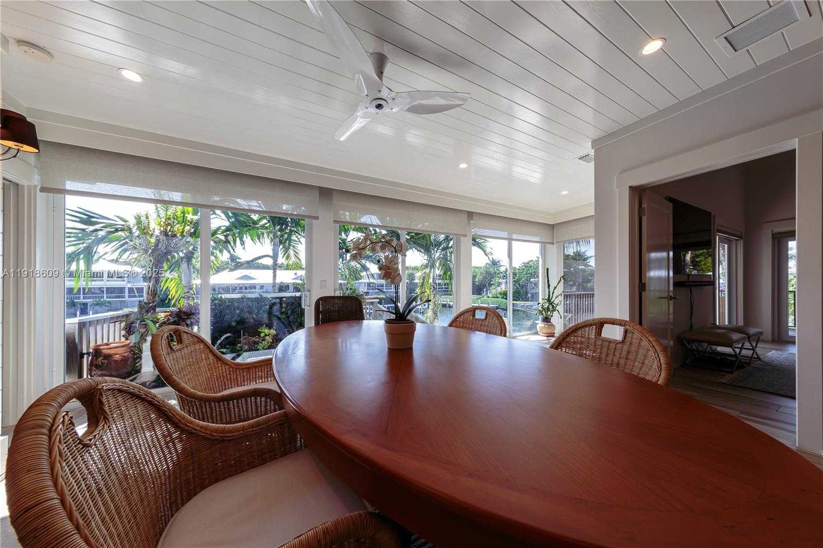 Small Image of 22 SOUTH ISLAND DR, Key Largo Number 10