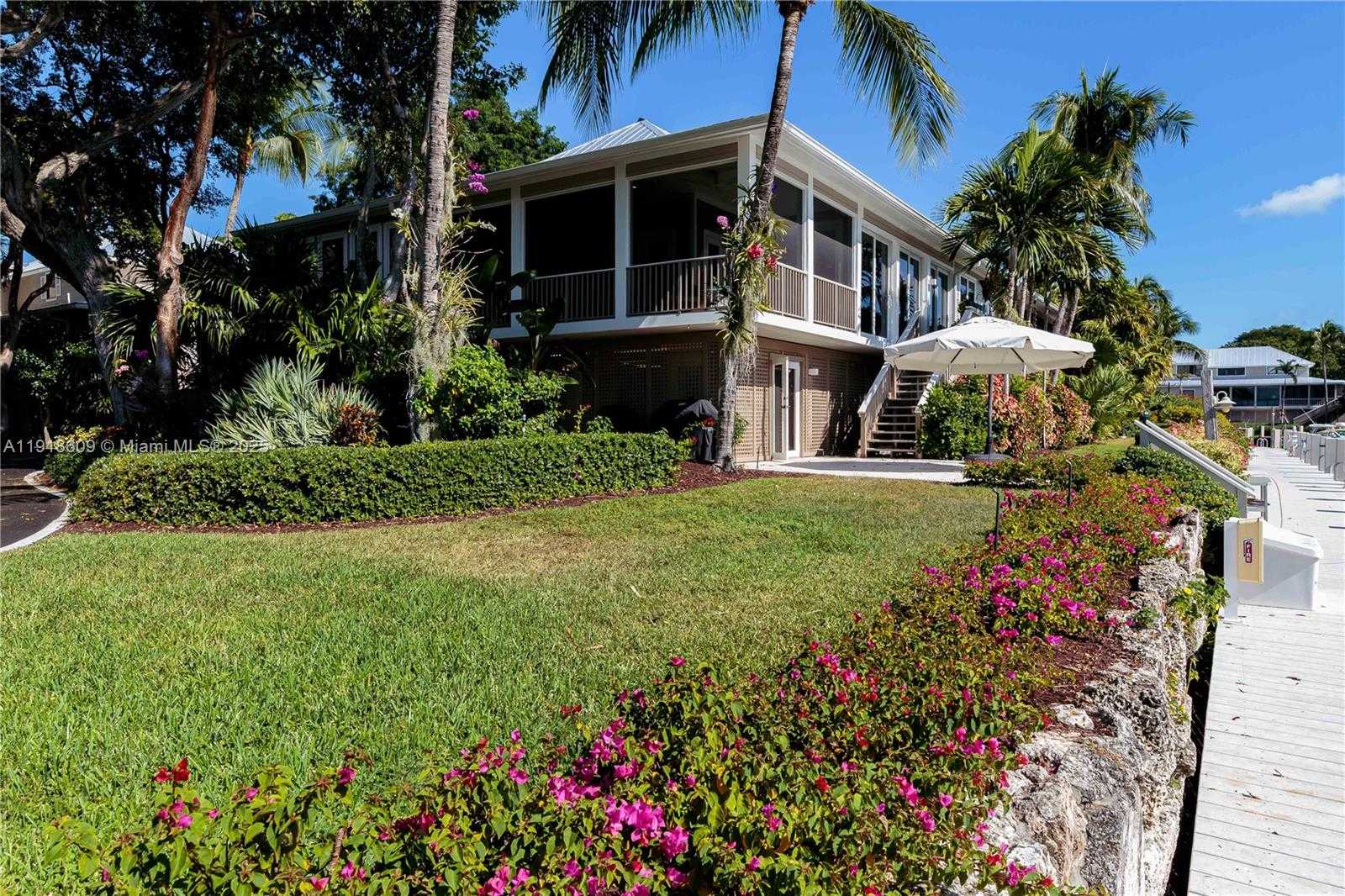 Small Image of 22 SOUTH ISLAND DR, Key Largo Number 22