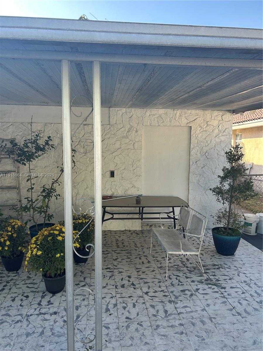 Small Image of 2659 WEST 10TH AVE, Hialeah Number 10