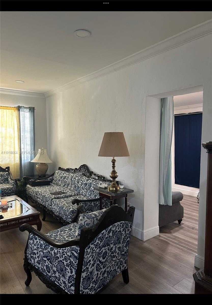 Small Image of 2659 WEST 10TH AVE, Hialeah Number 20