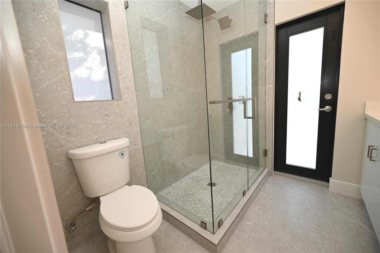 Small Image of 9760 SOUTH WEST 119TH ST, Miami Number 14