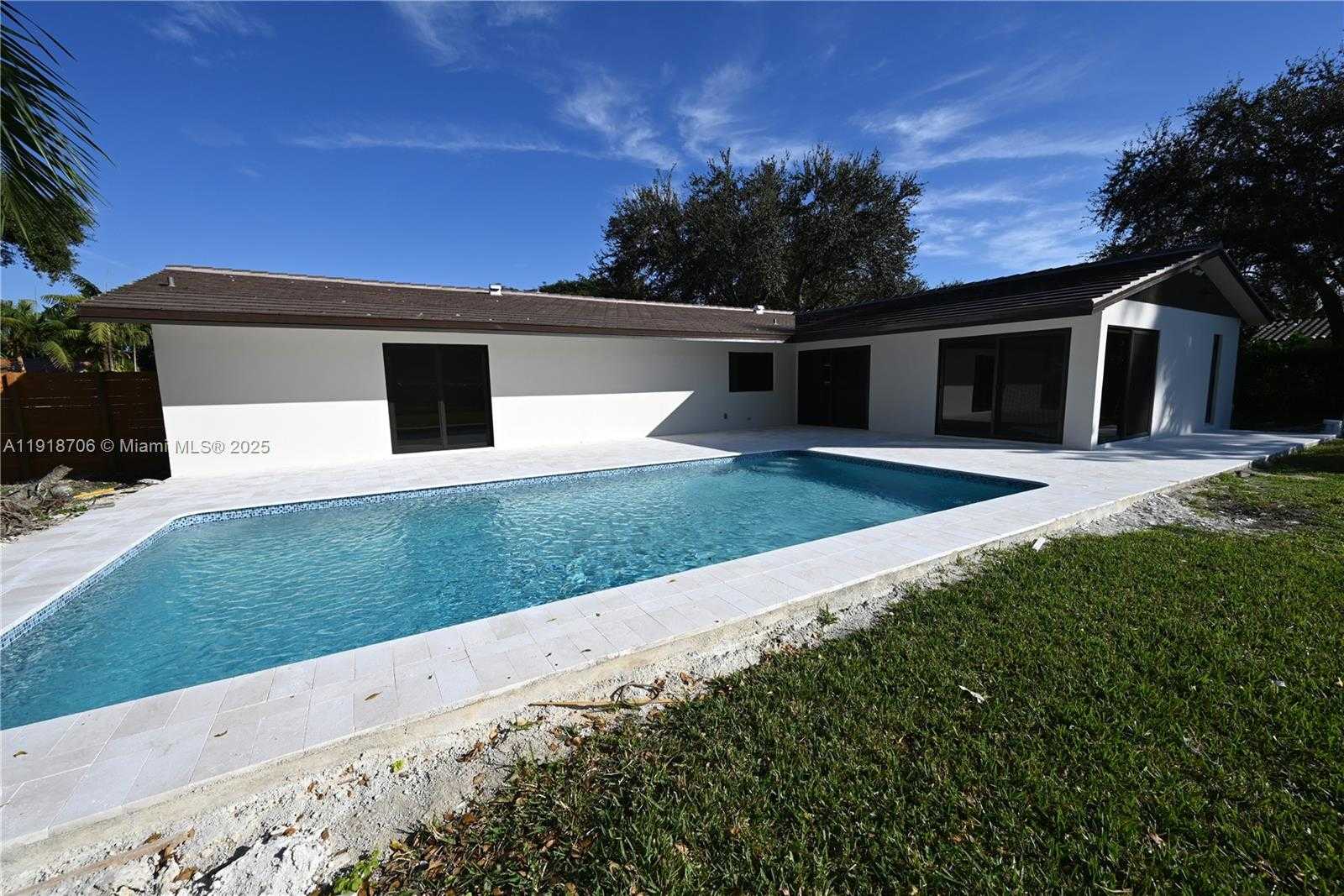 Small Image of 9760 SOUTH WEST 119TH ST, Miami Number 20