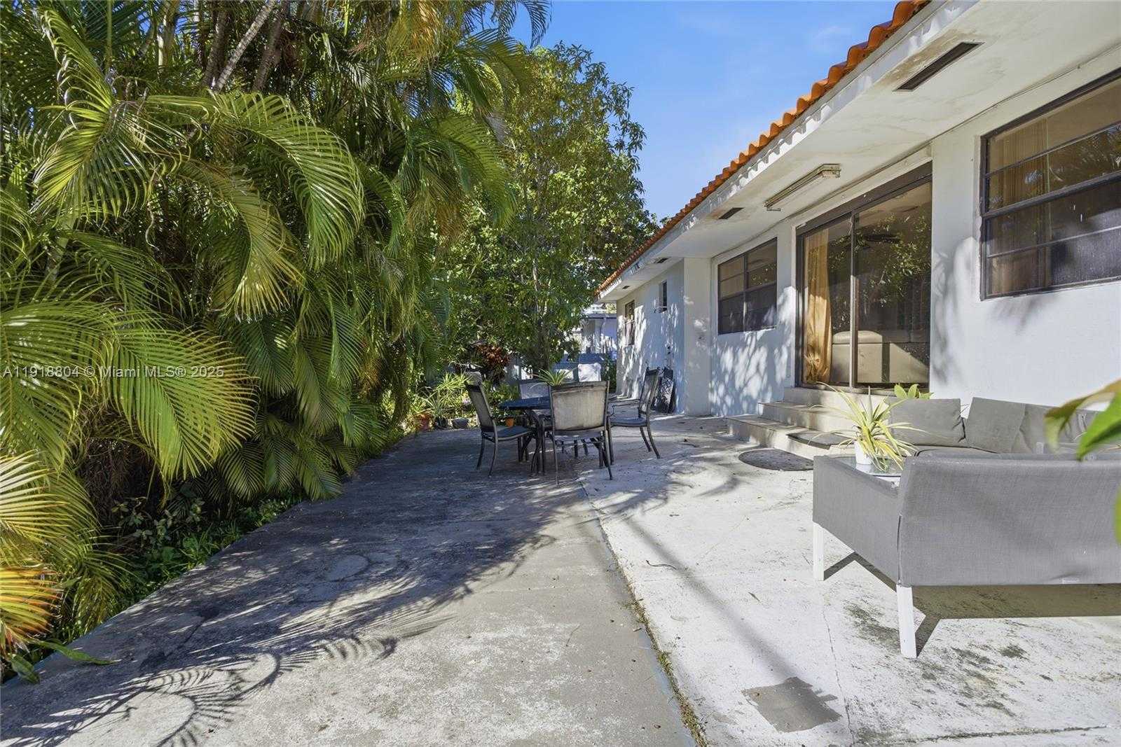 Small Image of 272 191ST TER, Sunny Isles Beach Number 29