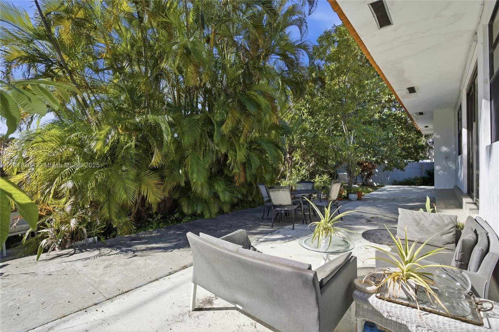 Small Image of 272 191ST TER, Sunny Isles Beach Number 30