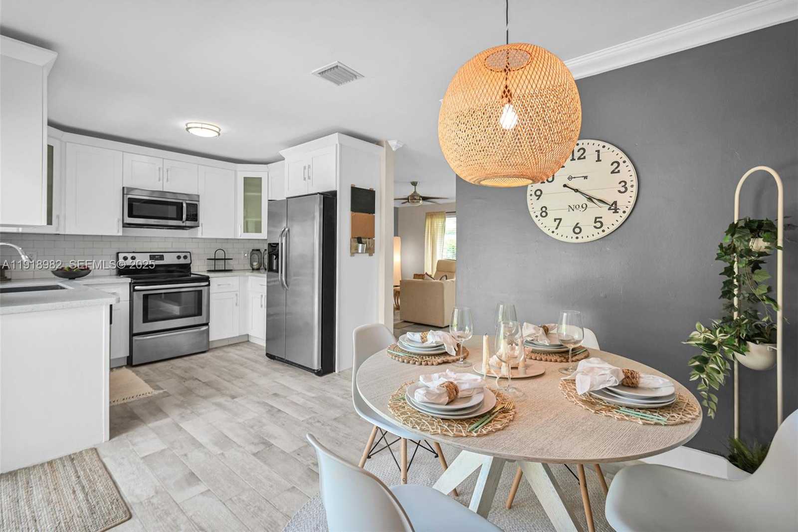 Small Image of 4851 NORTH EAST 13TH AVE, Oakland Park Number 14