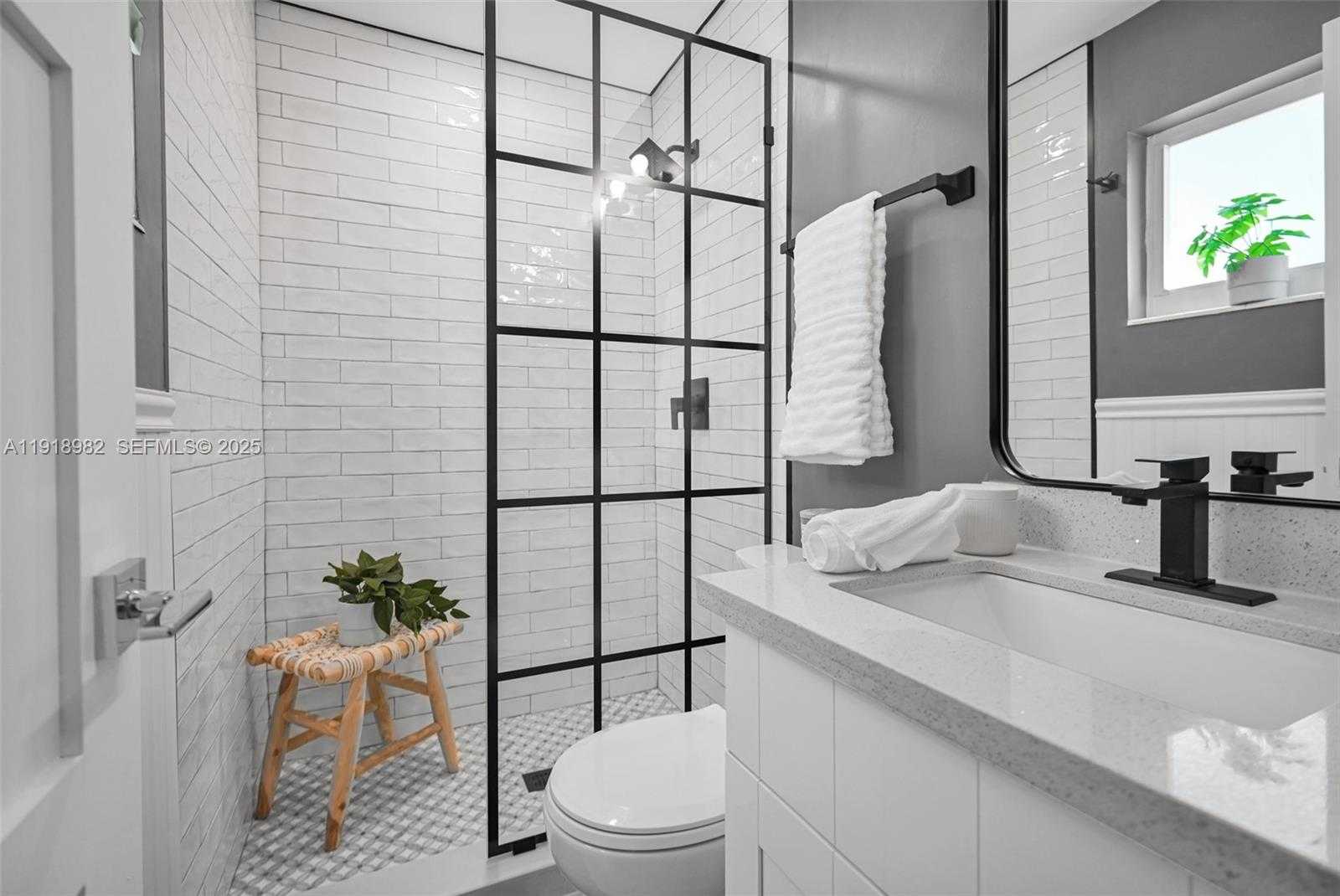 Small Image of 4851 NORTH EAST 13TH AVE, Oakland Park Number 21