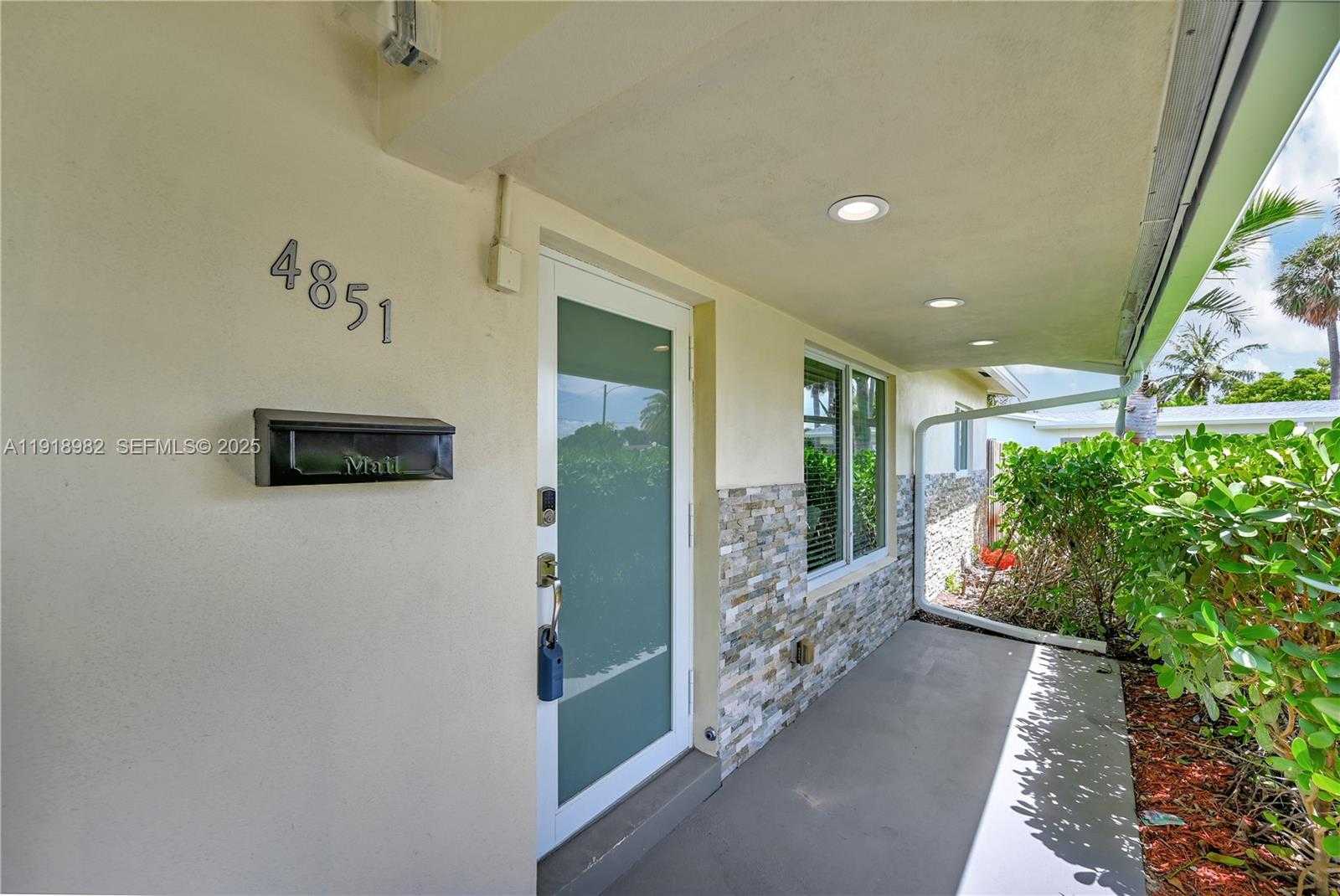 Small Image of 4851 NORTH EAST 13TH AVE, Oakland Park Number 54