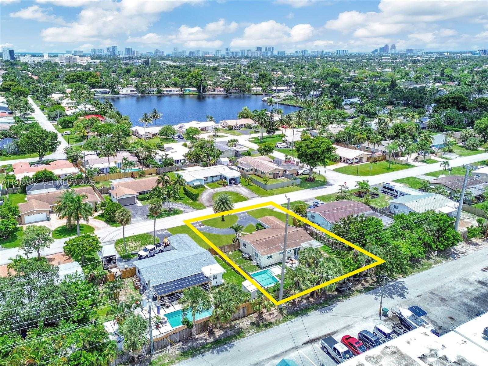 Small Image of 4851 NORTH EAST 13TH AVE, Oakland Park Number 64