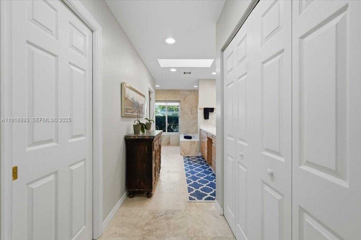 Imagen de Pequeño Objeto