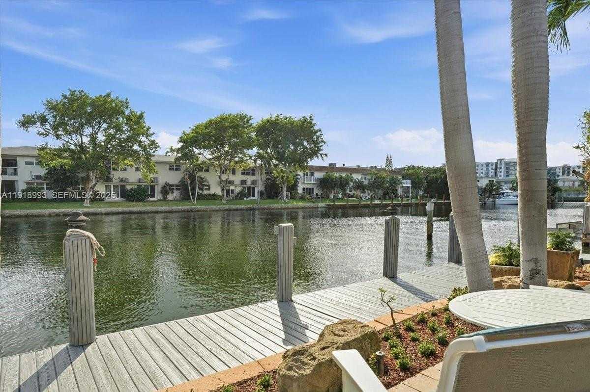 Imagen de Pequeño Objeto