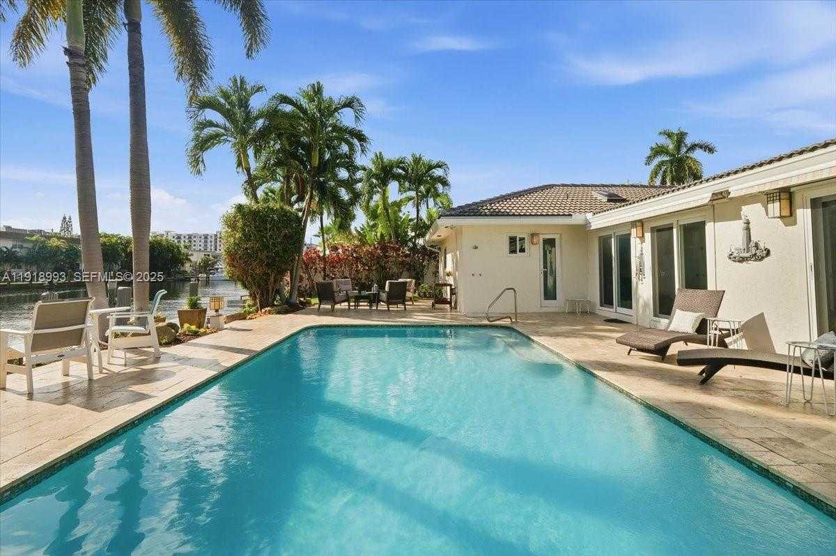 Imagen de Pequeño Objeto