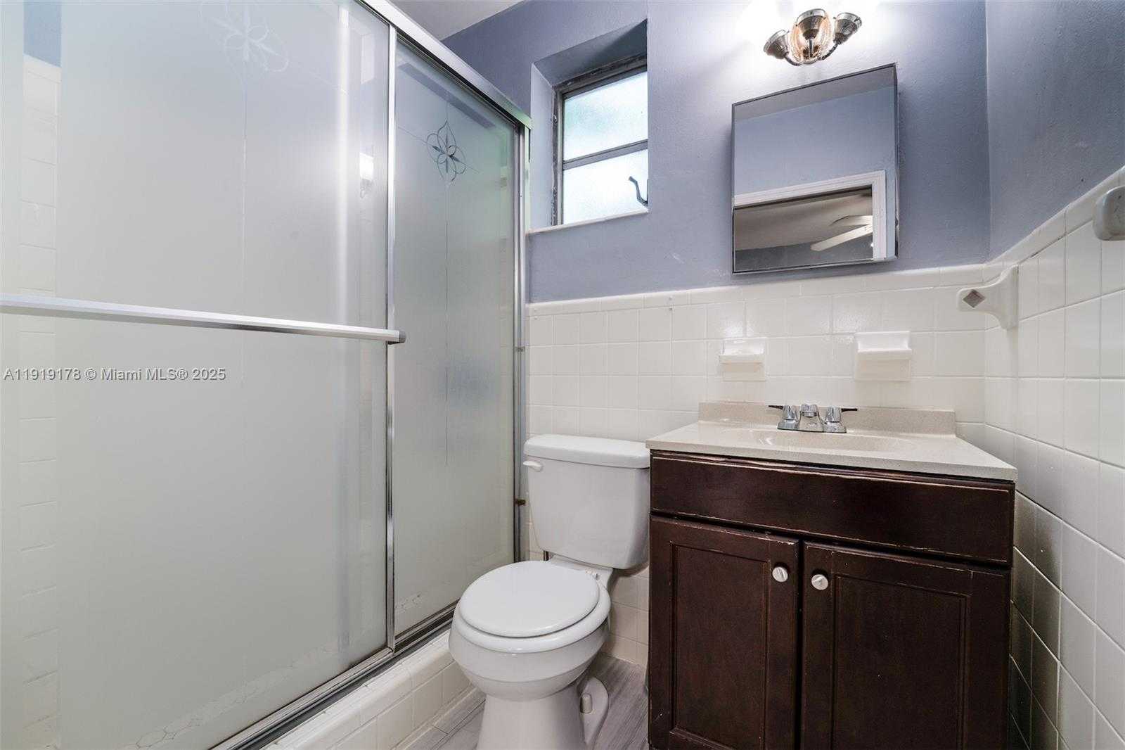 Small Image of 2840 NORTH WEST 4TH ST, Miami Number 12