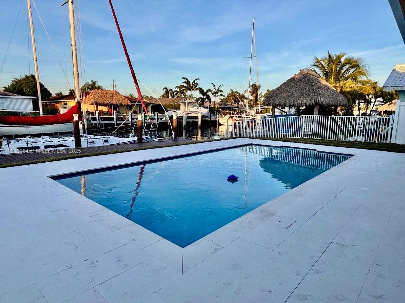 Small Image of 1409 SOUTH EAST 14TH CT, Deerfield Beach Number 17