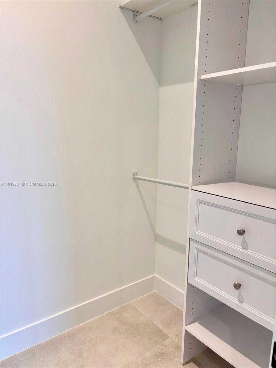 Small Image of 1409 SOUTH EAST 14TH CT, Deerfield Beach Number 22