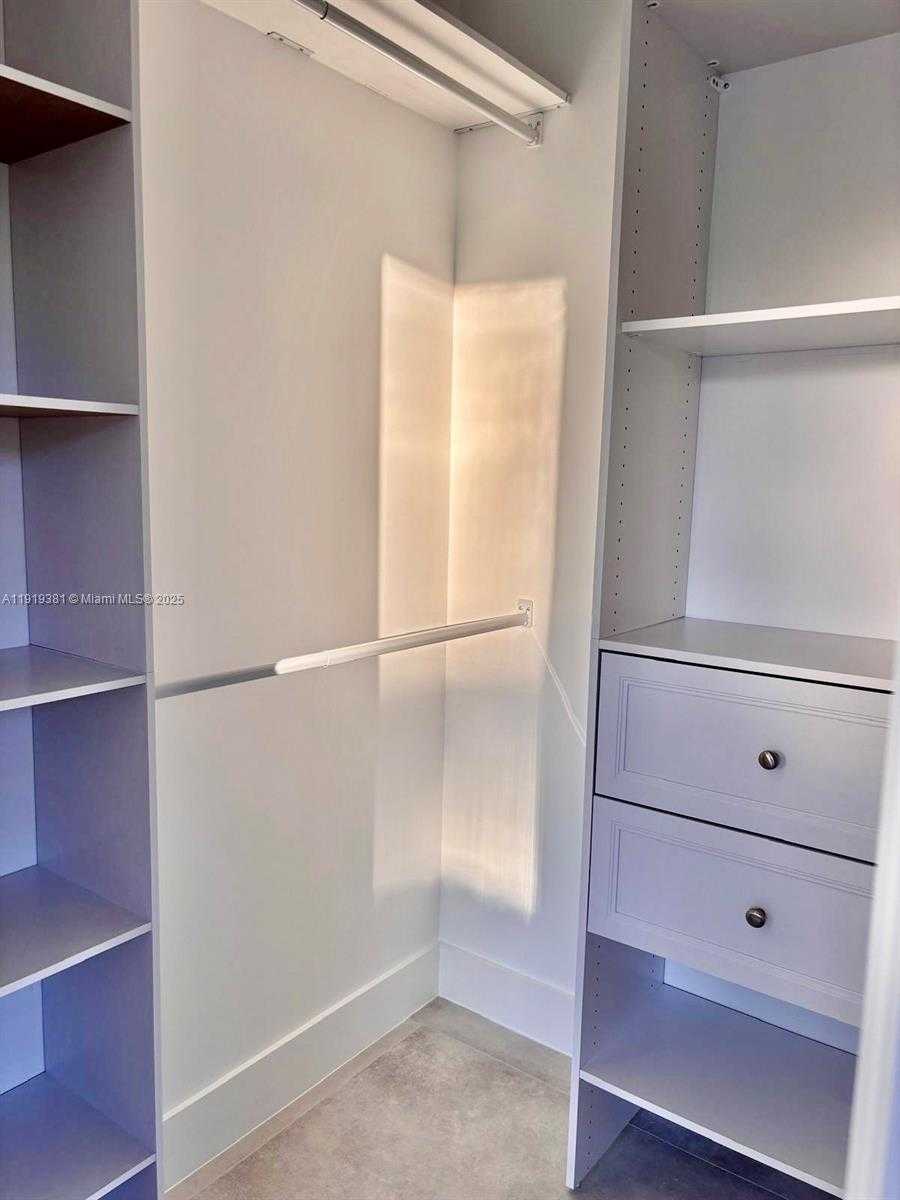 Small Image of 1409 SOUTH EAST 14TH CT, Deerfield Beach Number 23