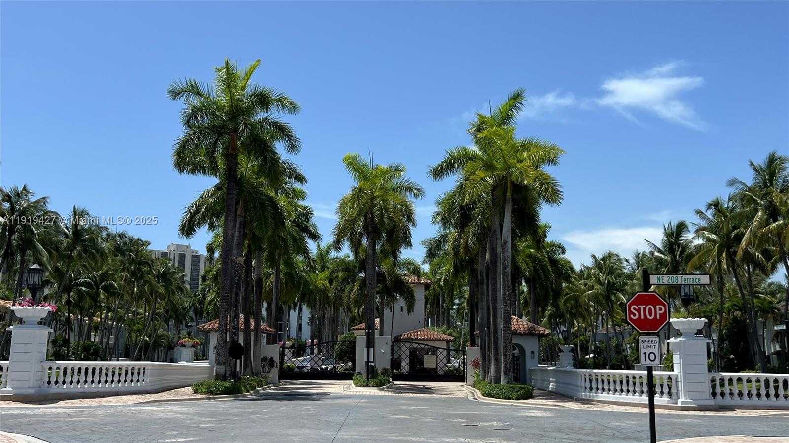 Small Image of 20740 NORTH EAST 32ND PL, Aventura Number 52