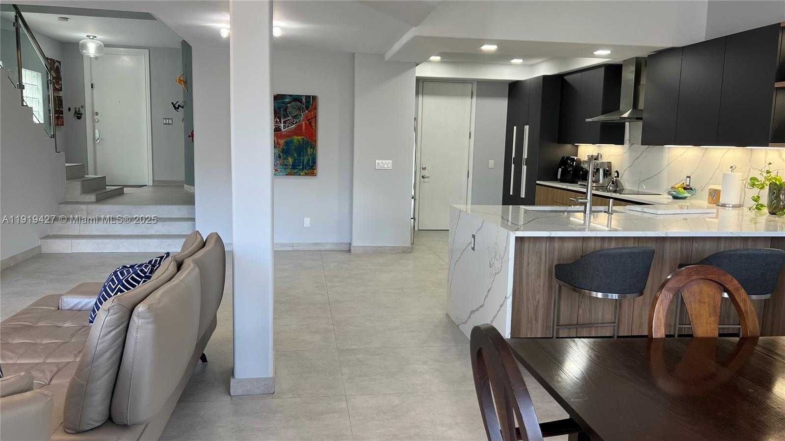 Small Image of 20740 NORTH EAST 32ND PL, Aventura Number 7