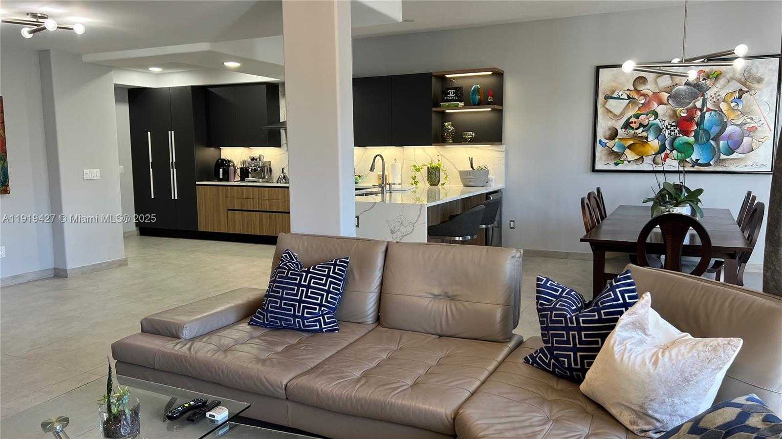 Small Image of 20740 NORTH EAST 32ND PL, Aventura Number 9