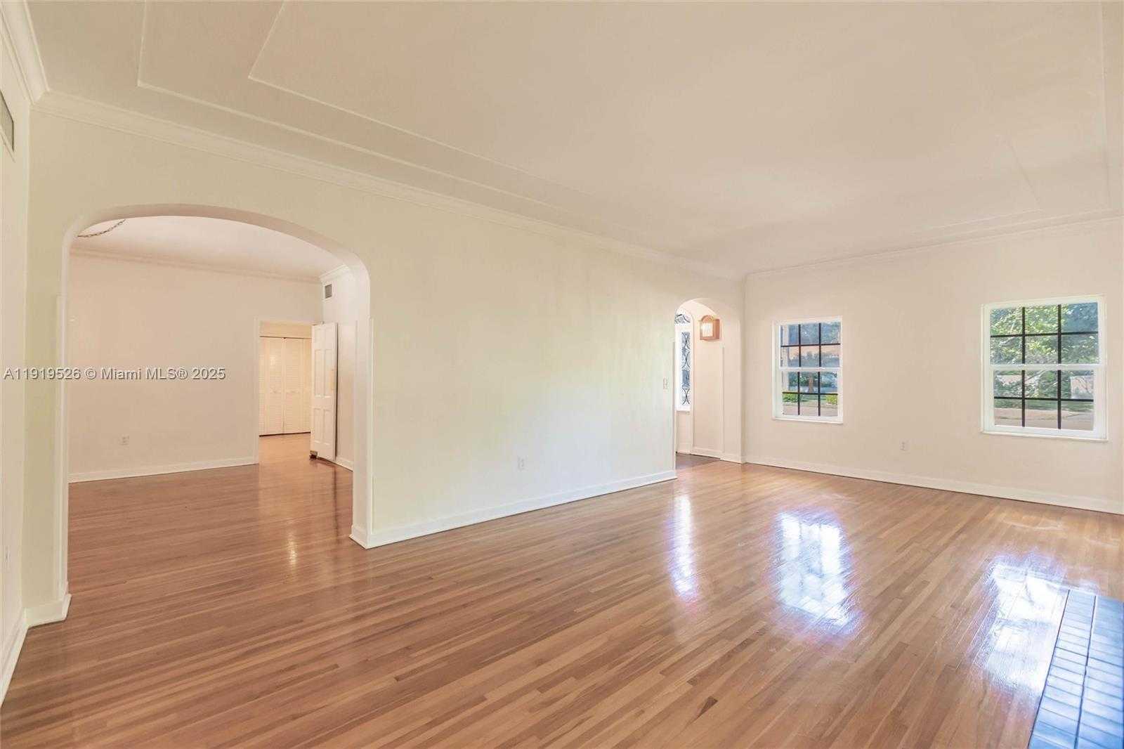 Small Image of 1234 NORTH EAST 96TH ST, Miami Shores Number 10