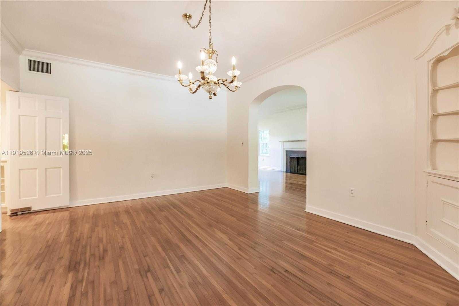 Small Image of 1234 NORTH EAST 96TH ST, Miami Shores Number 16