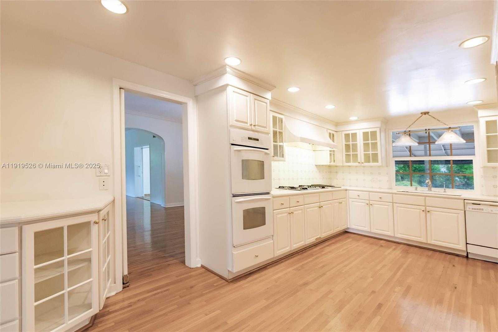 Small Image of 1234 NORTH EAST 96TH ST, Miami Shores Number 18