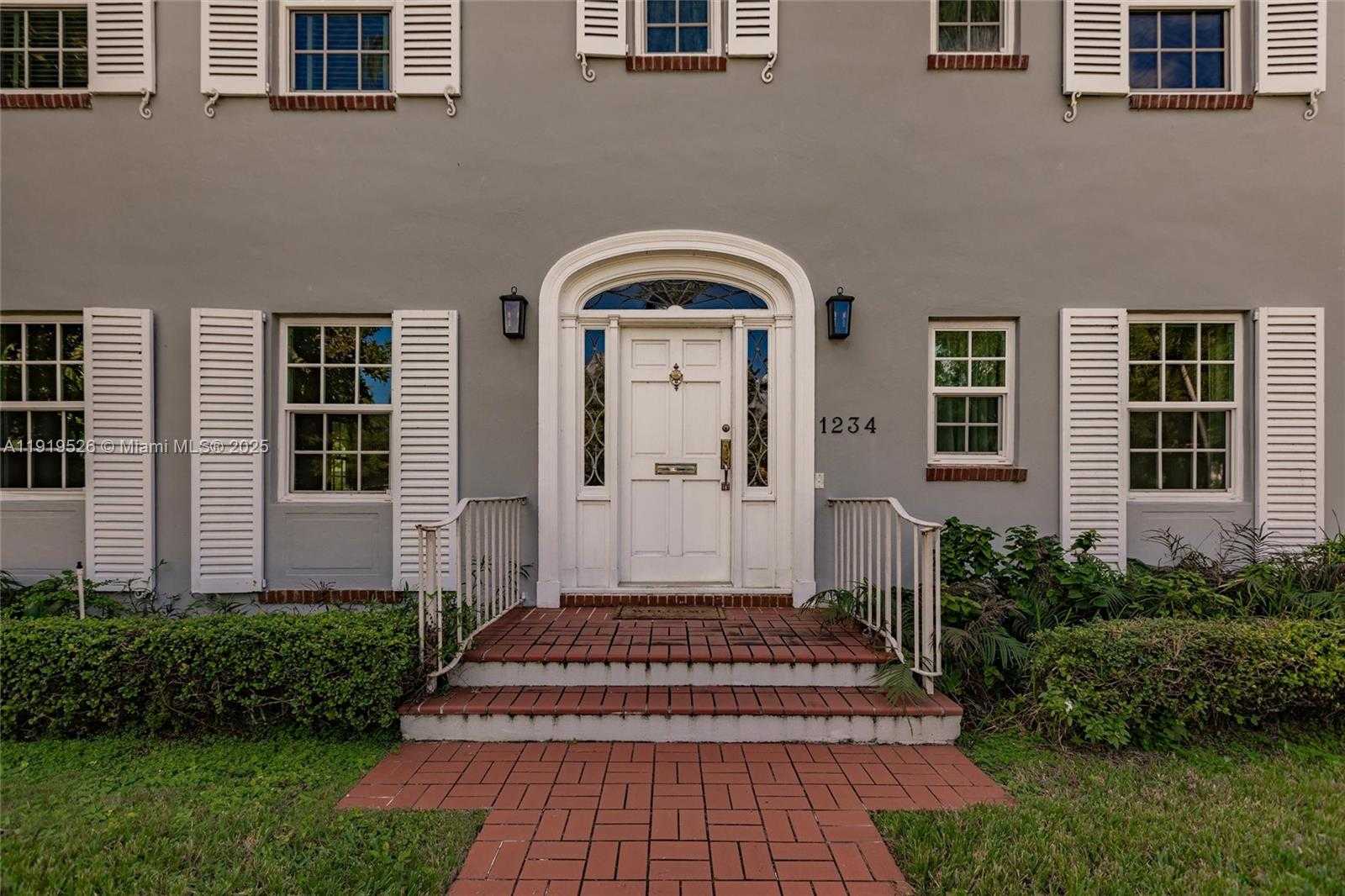 Small Image of 1234 NORTH EAST 96TH ST, Miami Shores Number 4