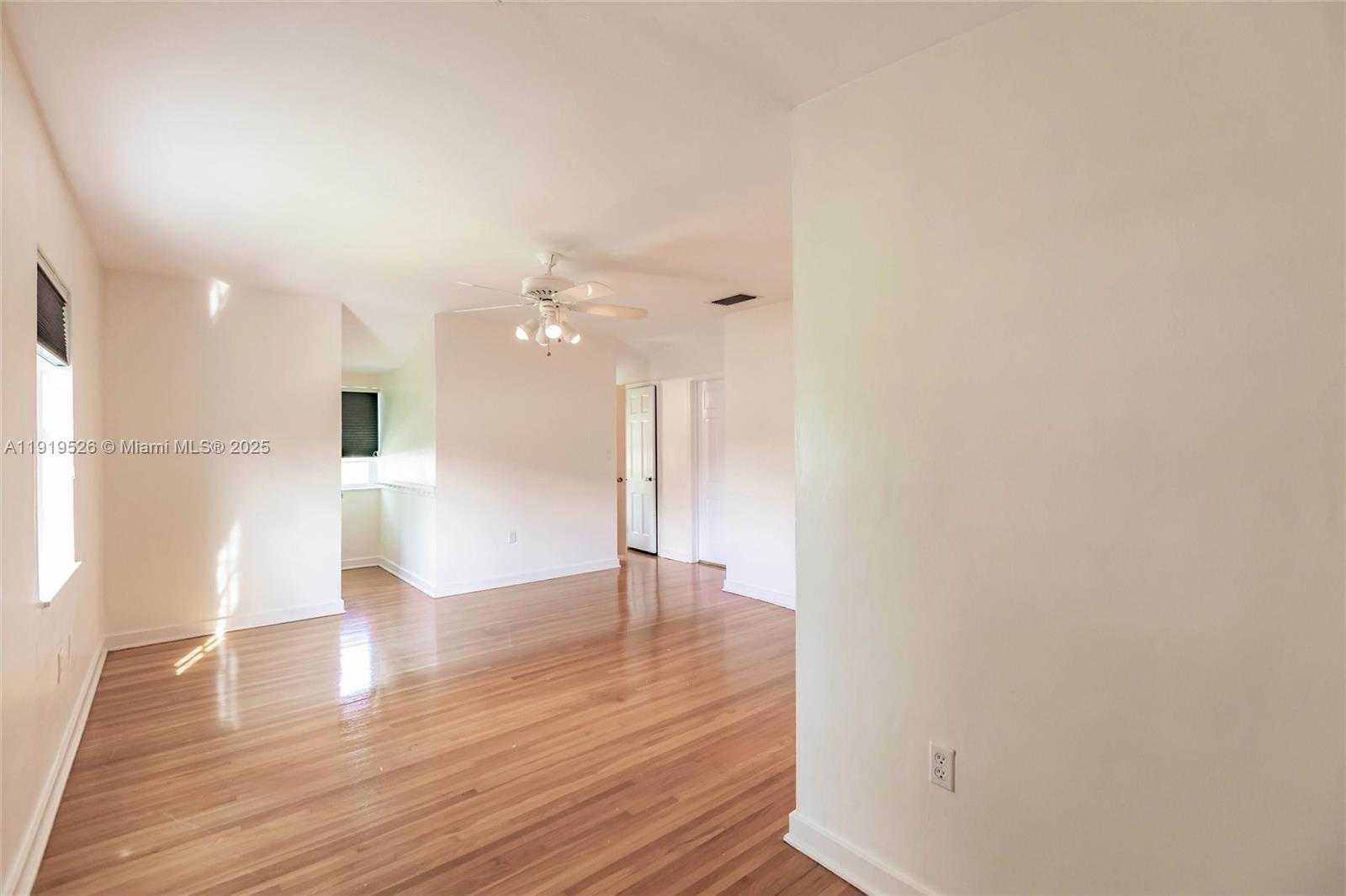 Small Image of 1234 NORTH EAST 96TH ST, Miami Shores Number 49