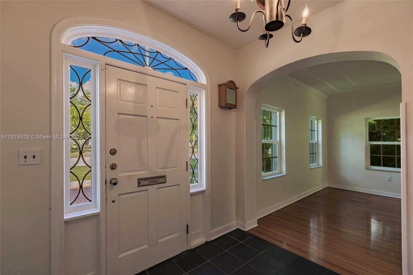 Small Image of 1234 NORTH EAST 96TH ST, Miami Shores Number 5