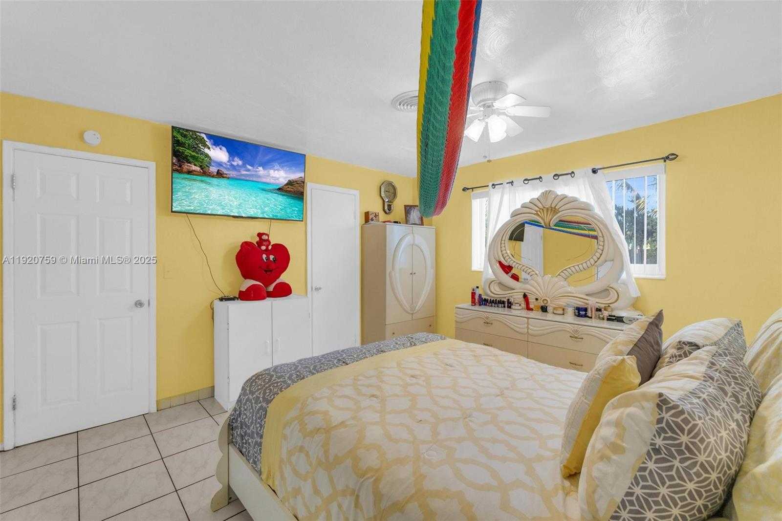 Small Image of 371 NORTH EAST 42ND CT, Oakland Park Number 13