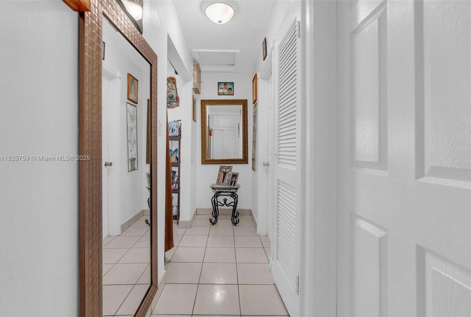 Small Image of 371 NORTH EAST 42ND CT, Oakland Park Number 23