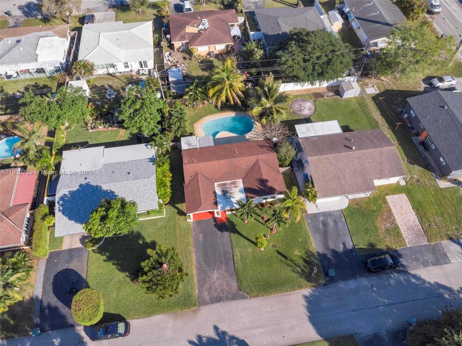 Small Image of 371 NORTH EAST 42ND CT, Oakland Park Number 28