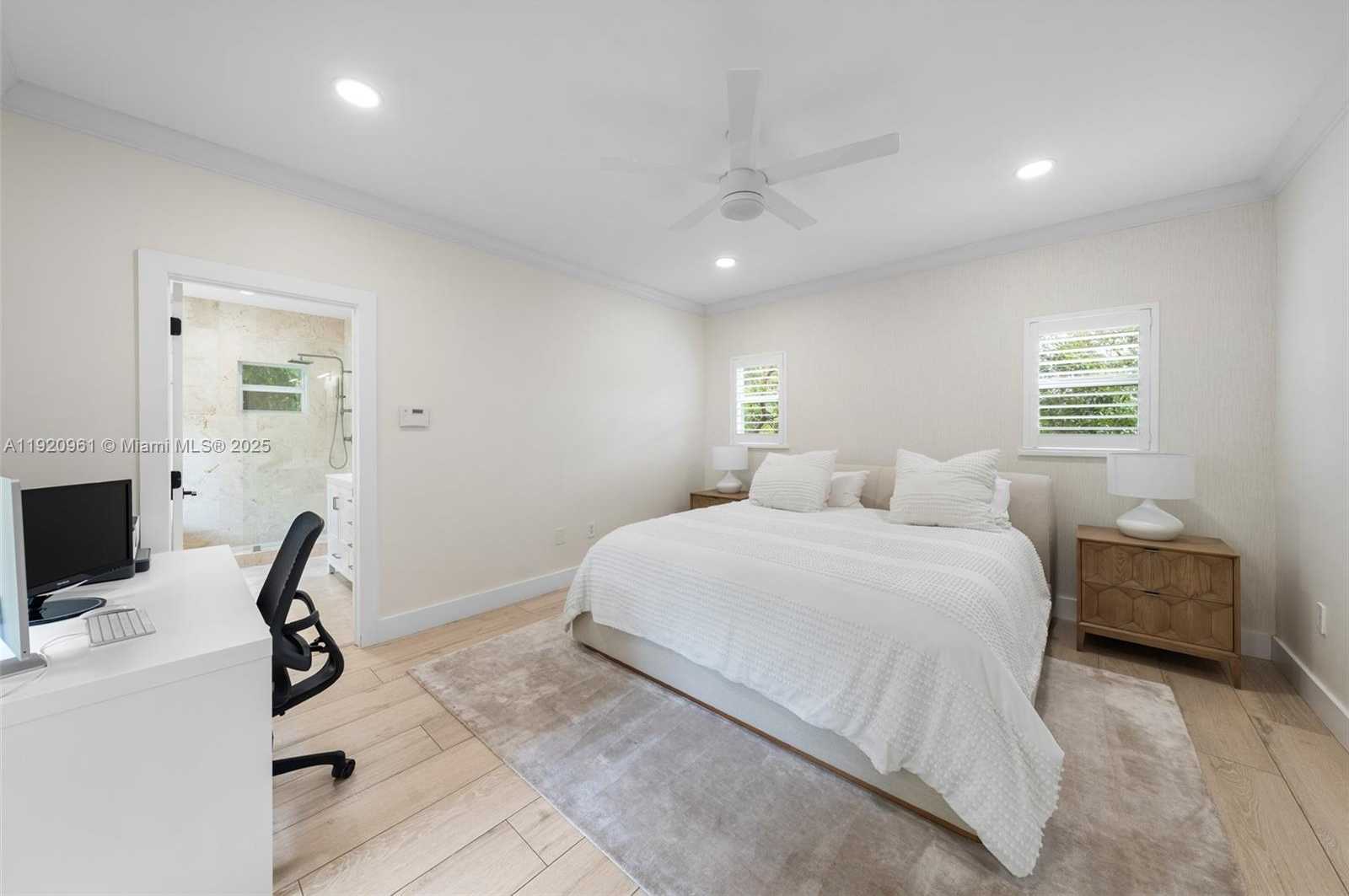Small Image of 1516 CERTOSA AVE, Coral Gables Number 16