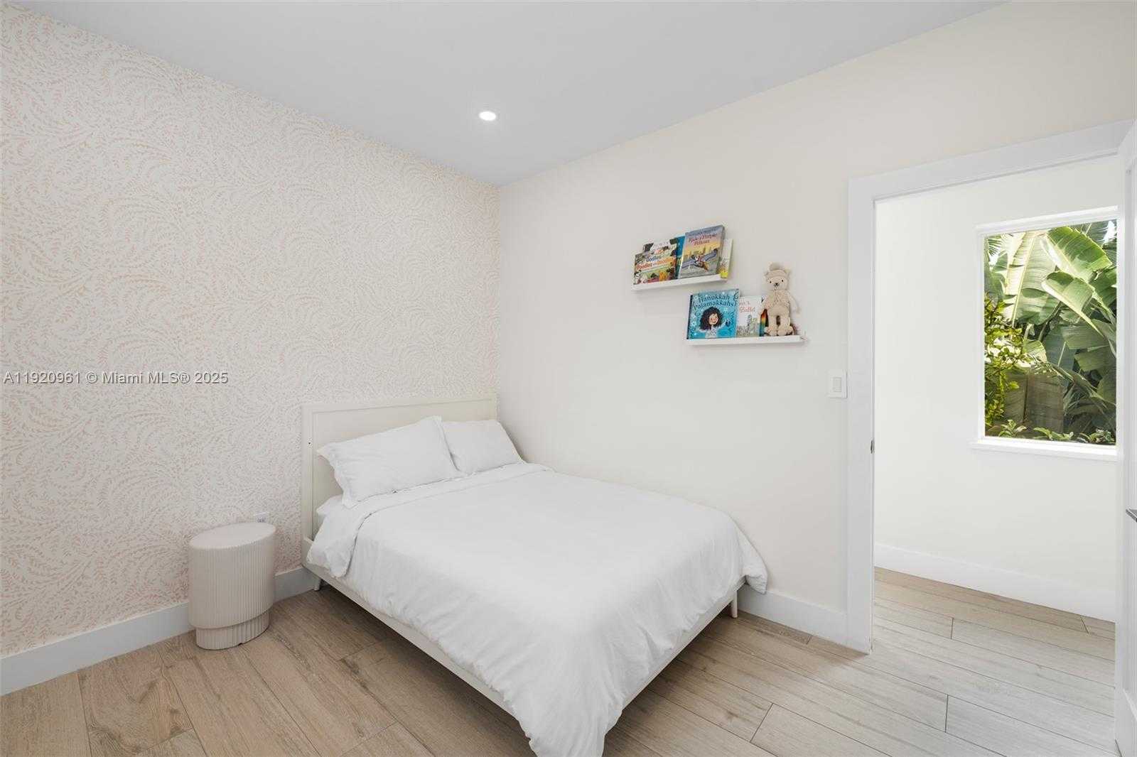 Small Image of 1516 CERTOSA AVE, Coral Gables Number 22