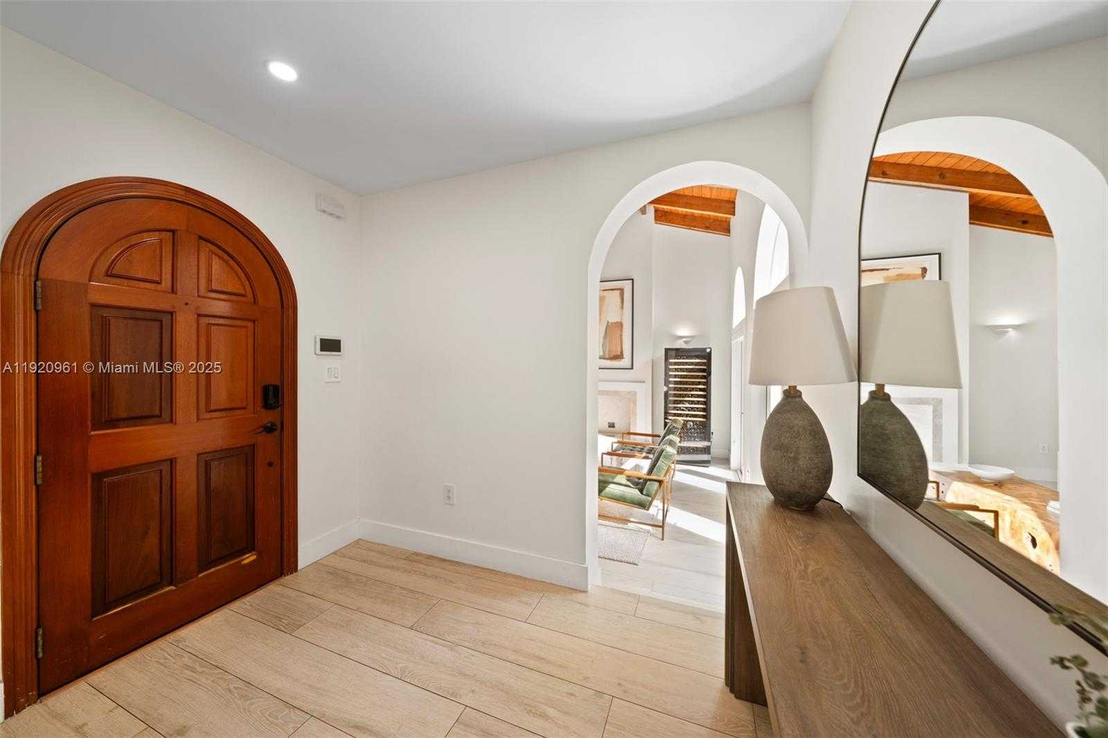 Small Image of 1516 CERTOSA AVE, Coral Gables Number 25