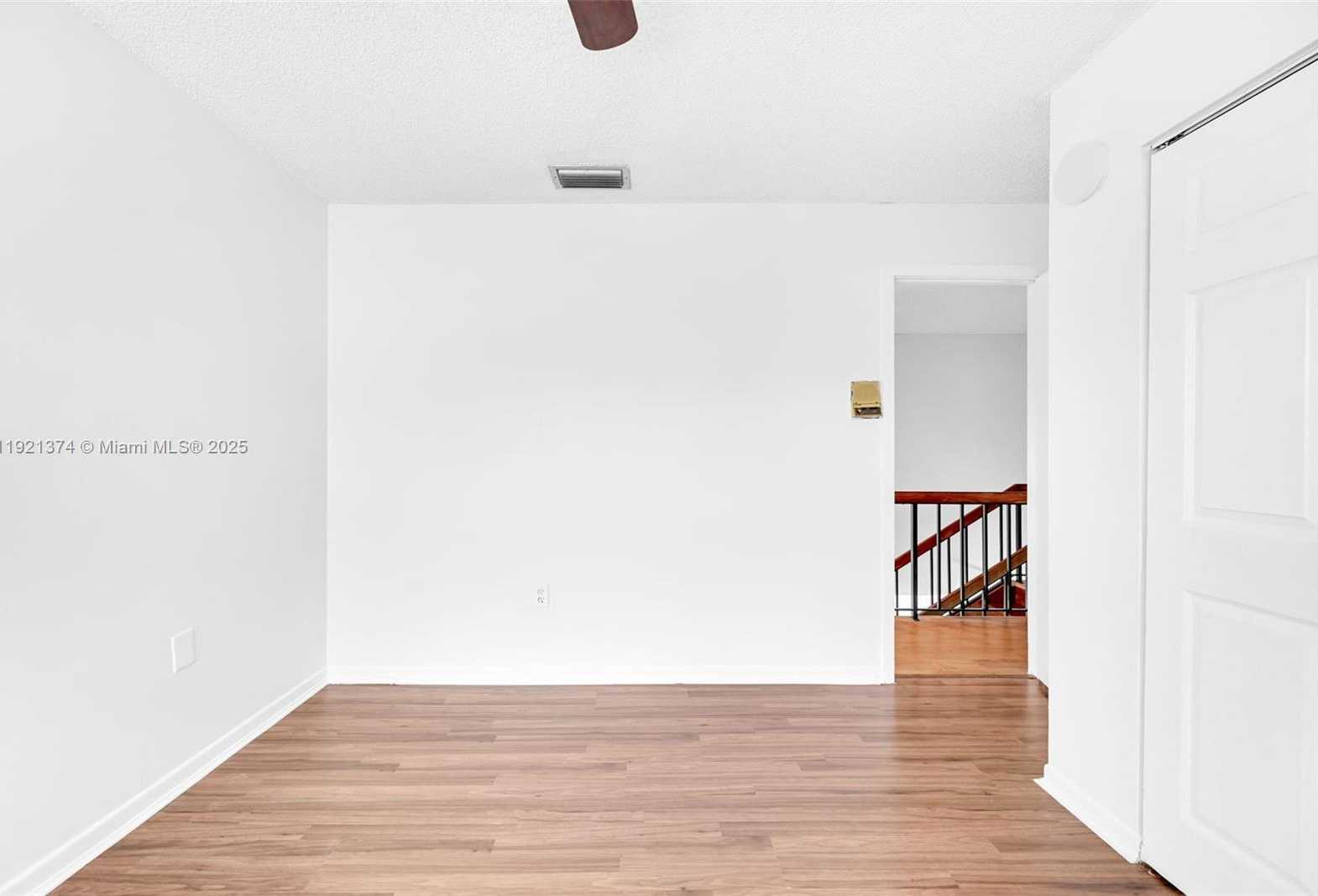 Small Image of Lauderhill Number 51