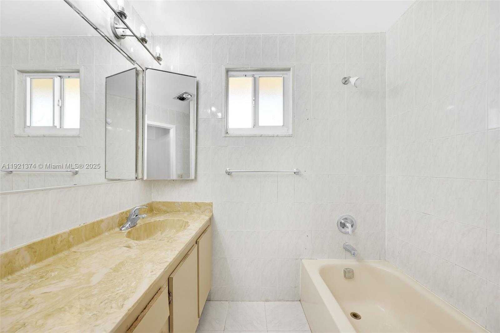 Small Image of Lauderhill Number 57