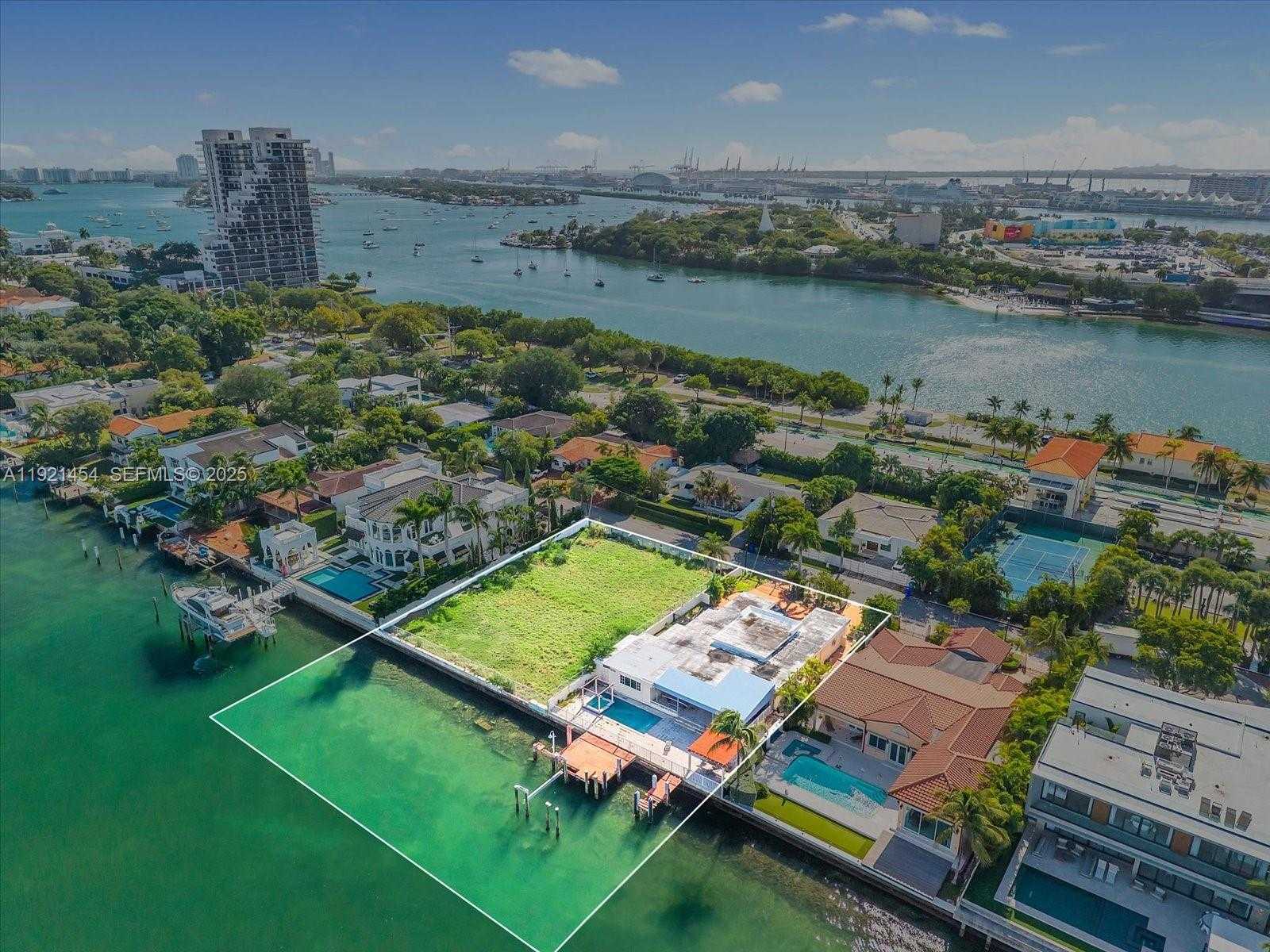 Small Image of Miami Number 19