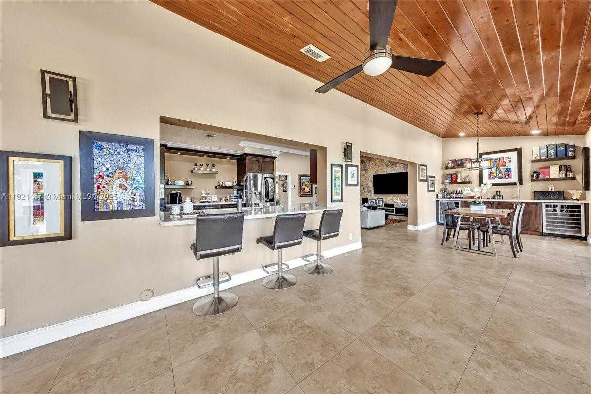 Small Image of 3801 SOUTH WEST 141ST AVE, Miramar Number 22