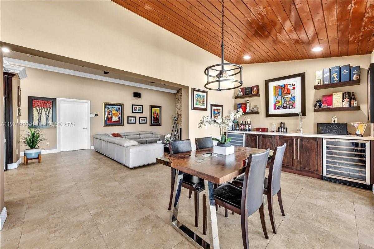 Small Image of 3801 SOUTH WEST 141ST AVE, Miramar Number 25