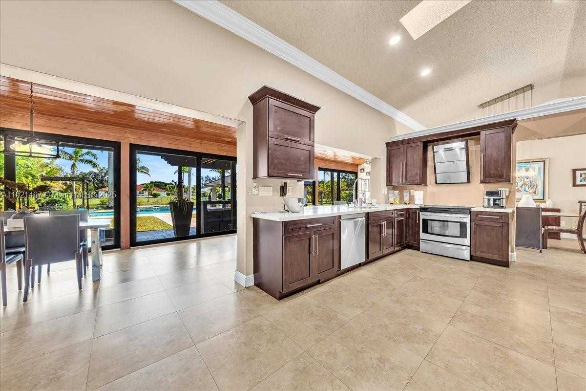 Small Image of 3801 SOUTH WEST 141ST AVE, Miramar Number 36