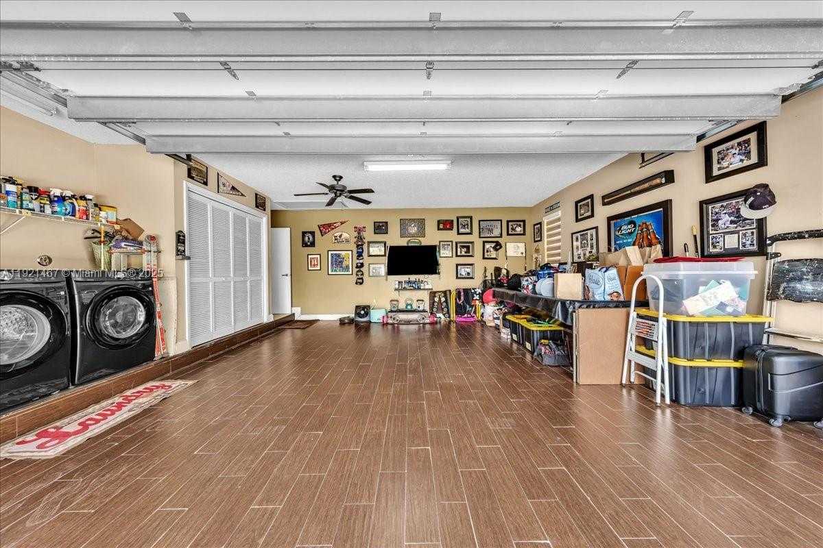 Small Image of 3801 SOUTH WEST 141ST AVE, Miramar Number 59