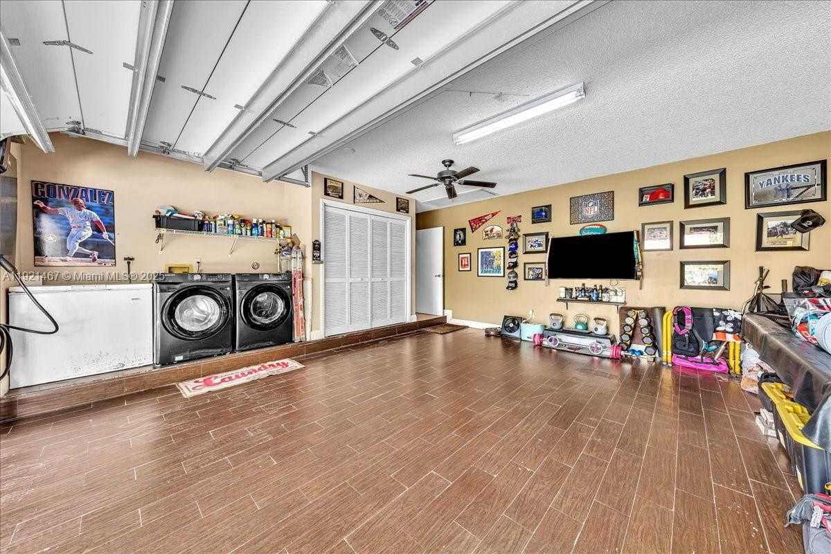 Small Image of 3801 SOUTH WEST 141ST AVE, Miramar Number 61