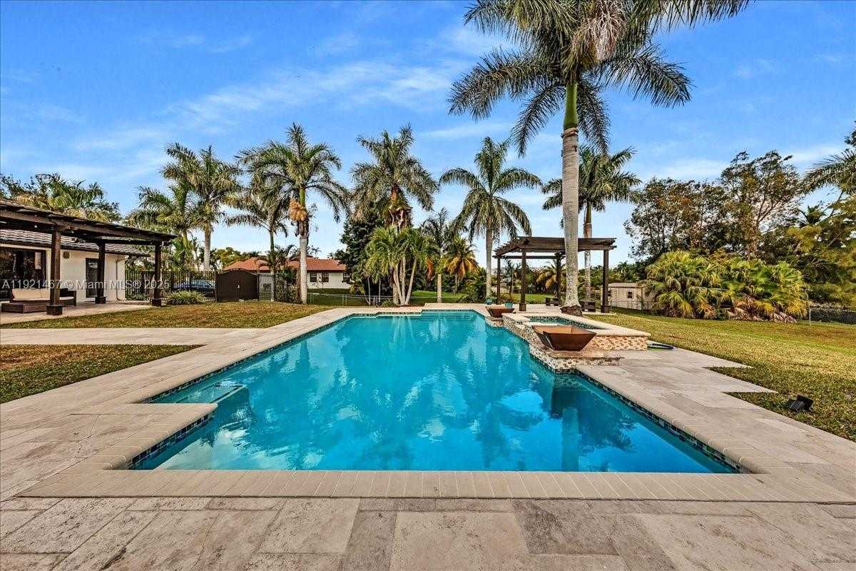 Small Image of 3801 SOUTH WEST 141ST AVE, Miramar Number 63