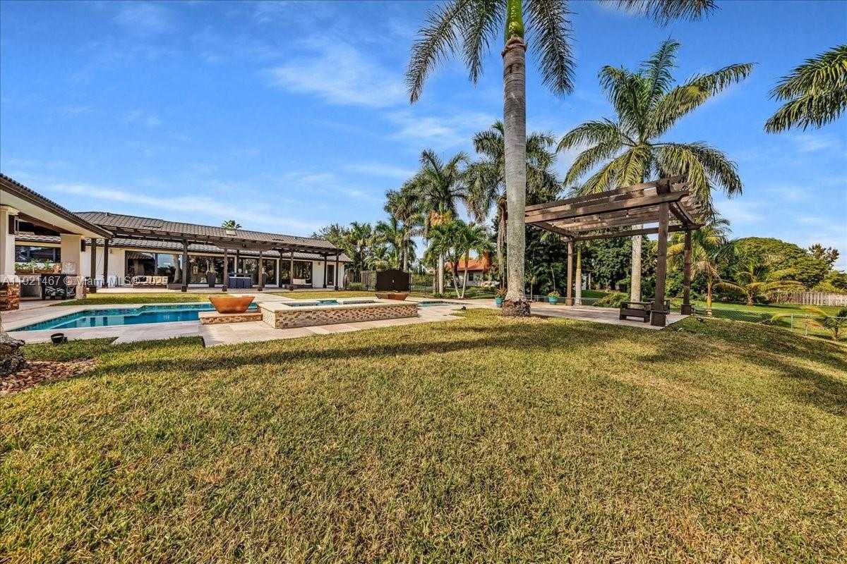 Small Image of 3801 SOUTH WEST 141ST AVE, Miramar Number 76