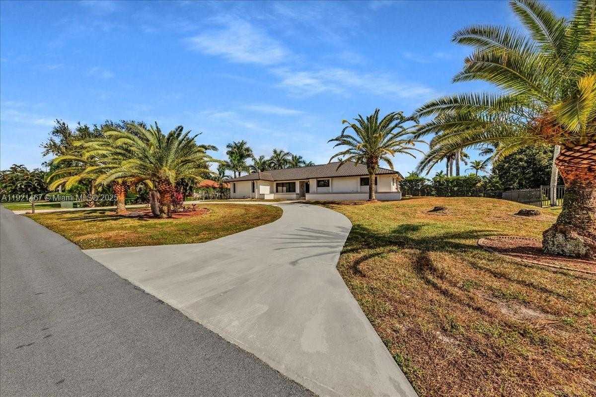 Small Image of 3801 SOUTH WEST 141ST AVE, Miramar Number 8