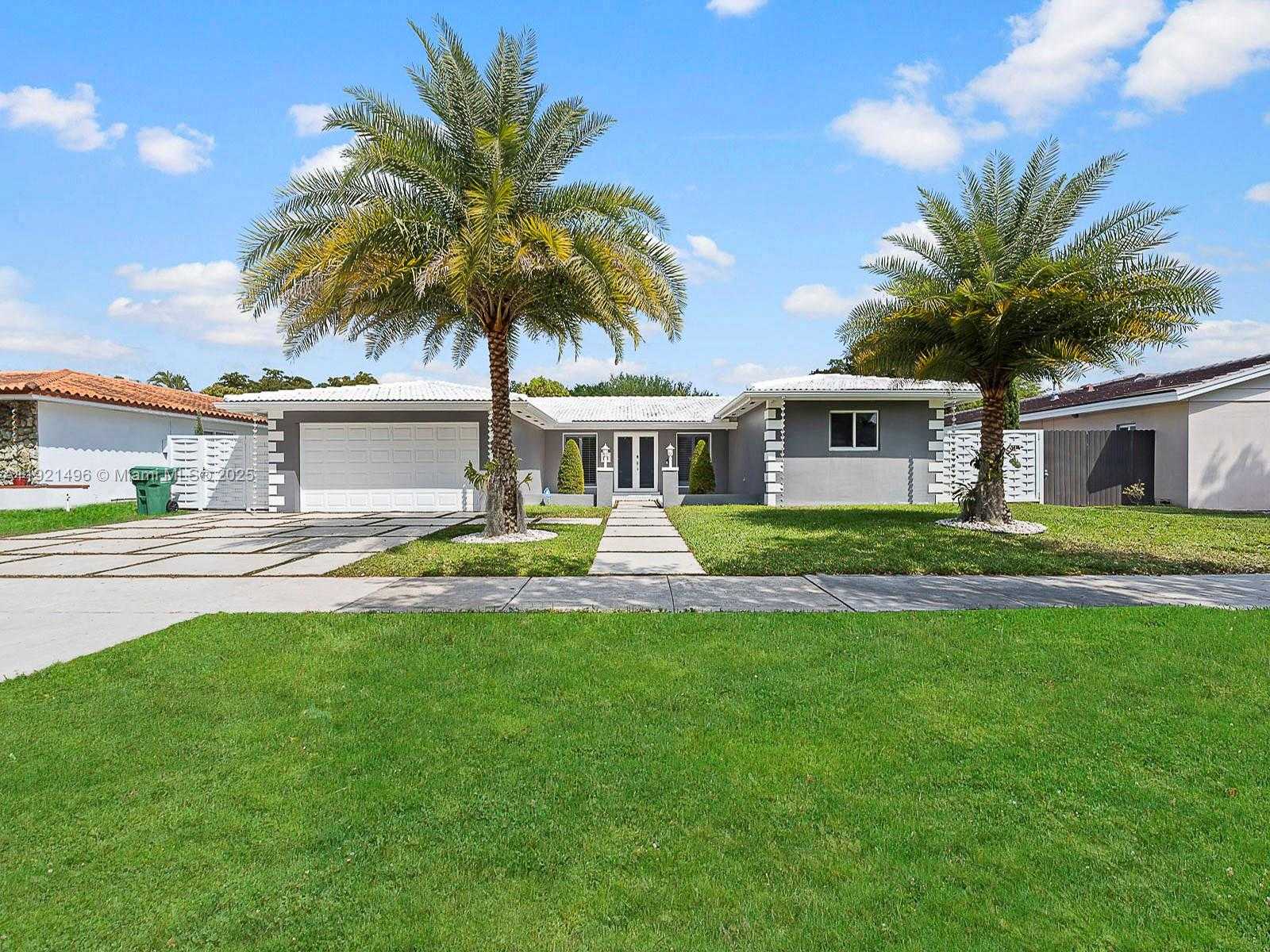 Small Image of 6951 SOUTH MIAMI LAKEWAY S, Miami Lakes Number 52